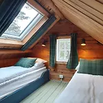 Veslebu, Part Of Preikestolen Basecamp - Preikestolen Trailhead * 约尔珀兰