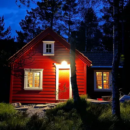 Veslebu, Part Of Preikestolen Basecamp Feriehus Jørpeland